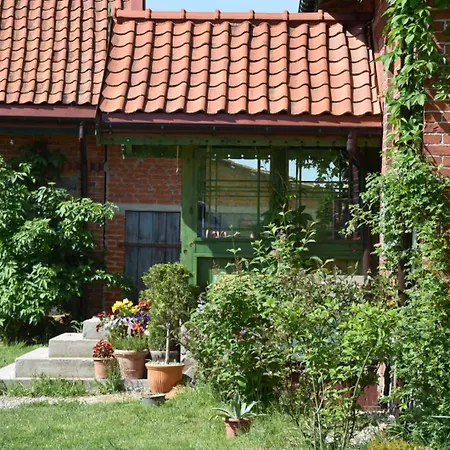 Siedlisko Nad Lakami Farma *